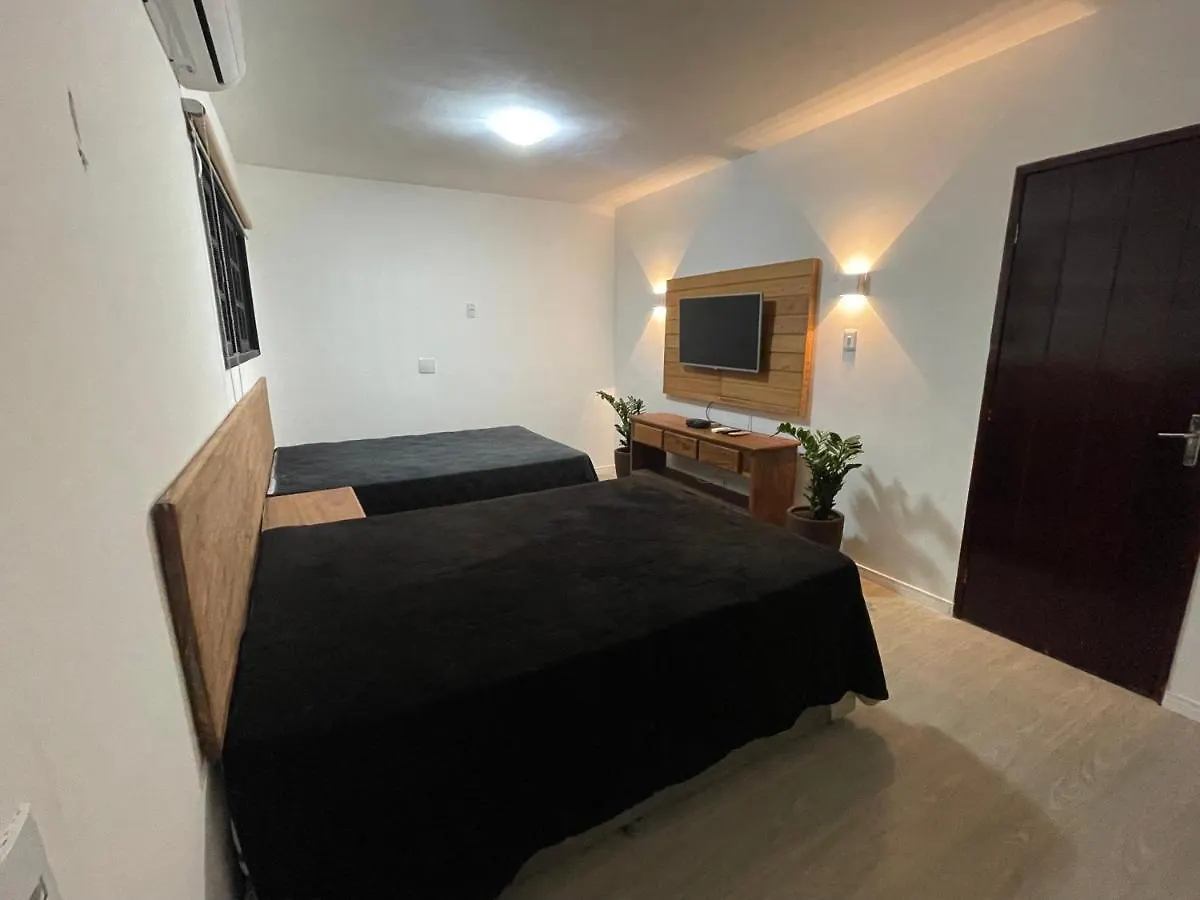 Linda casa com jacuzzi no coração de ponta negra Vila Natal Casa de Férias